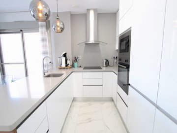 49161superior3bed3bathdetachedvillawithsaltla