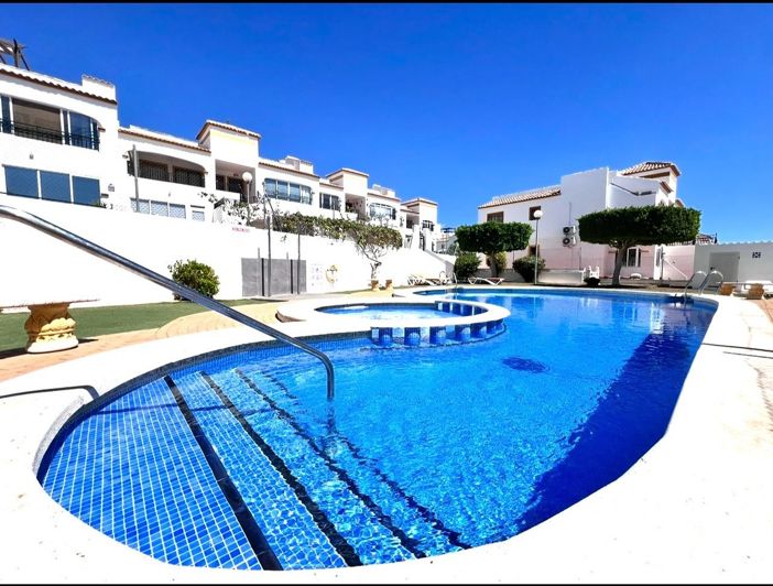 Image No.18-2 Bed Apartment for sale