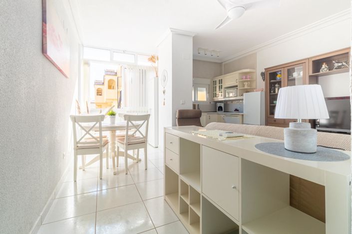 Image No.2-Appartement de 1 chambre à vendre à Torrevieja