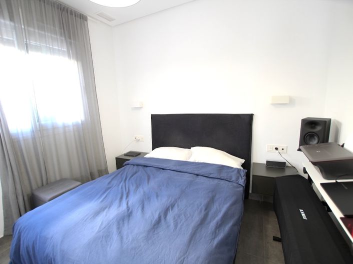 Image No.21-2 Bed Villa for sale