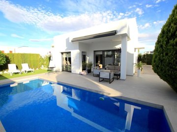 49186stylishandcontemporary2bedroombungalowwi