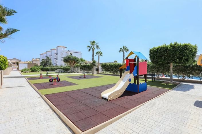 Image No.24-2 Bed Apartment for sale