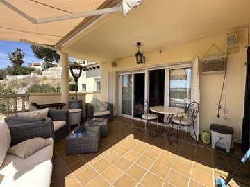 villa-in-villamartin-11-large