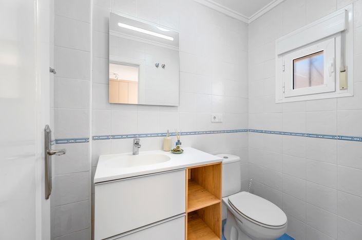 Image No.20-Jumelé de 3 chambres à vendre à Alicante