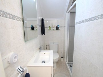 49204abeautifullypresentedthreebedroomlinkdet