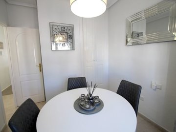 49204abeautifullypresentedthreebedroomlinkdet