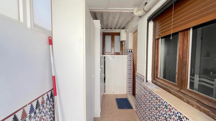 Image No.18-4 Bed Townhouse for sale