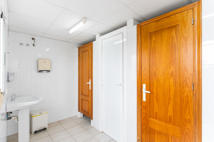 Image No.42-2 Bed Townhouse for sale