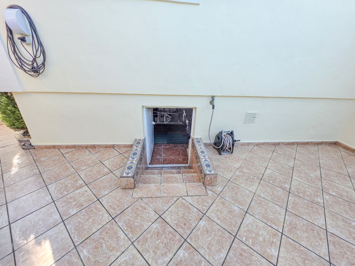 Image No.45-3 Bed Villa for sale