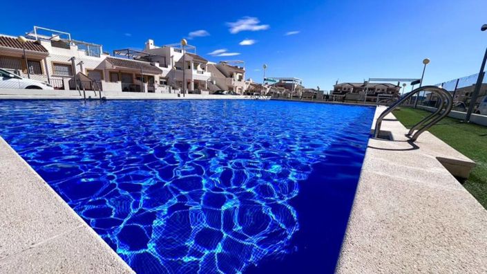 Image No.15-2 Bed Apartment for sale