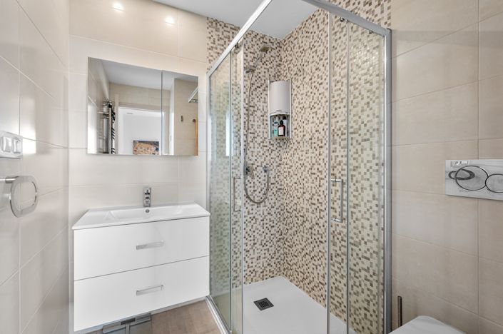 Image No.17-2 Bed Apartment for sale