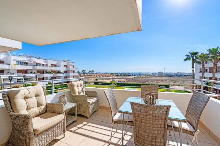 Image No.22-2 Bed Apartment for sale