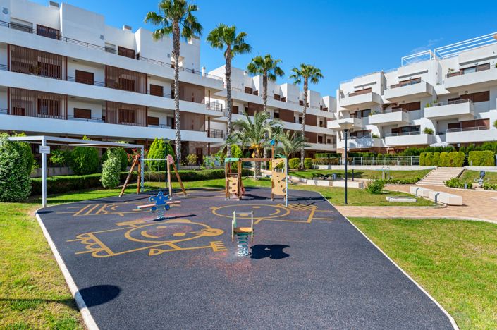 Image No.25-2 Bed Apartment for sale