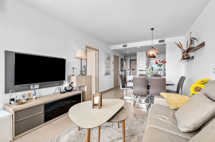 Image No.8-2 Bed Apartment for sale