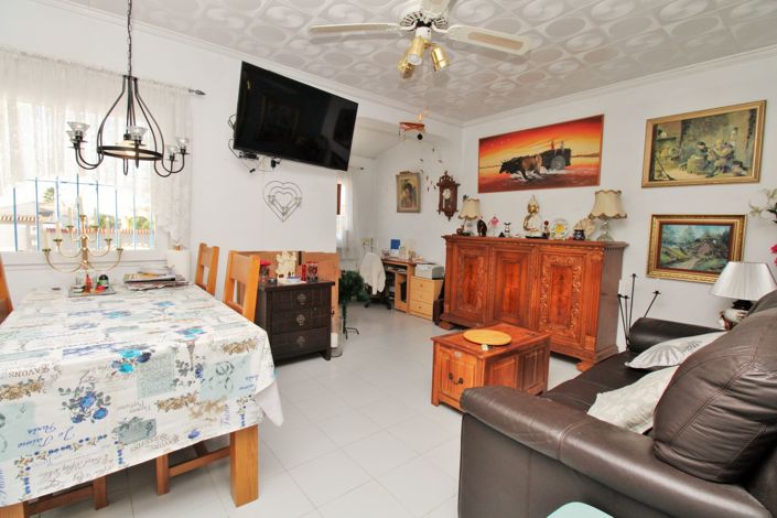 Image No.7-Villa de 2 chambres à vendre à Torrevieja