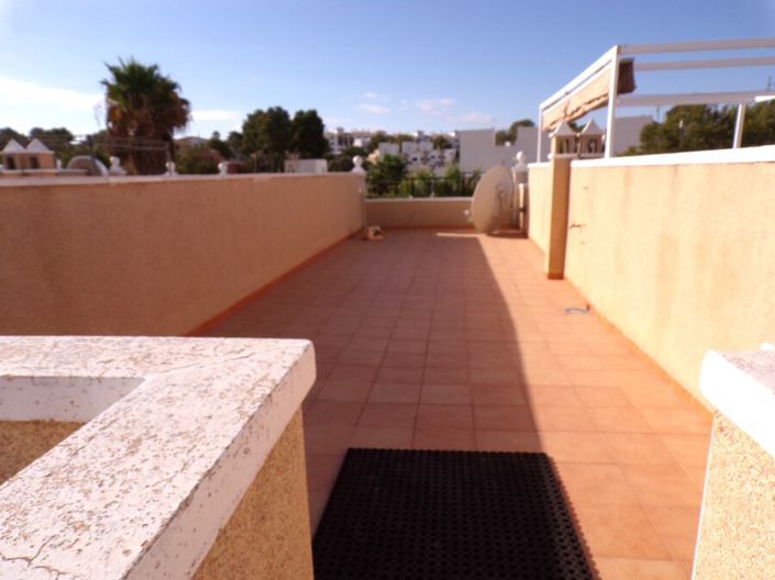 Image No.10-2 Bed Townhouse for sale