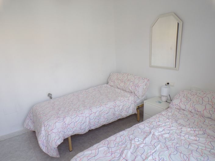 Image No.17-2 Bed Townhouse for sale