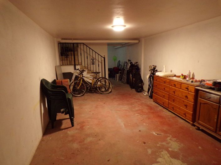 Image No.24-2 Bed Townhouse for sale