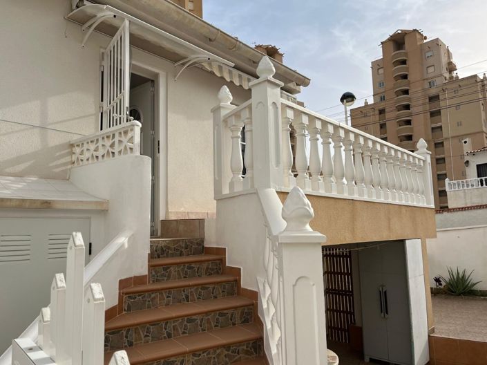 Image No.3-Appartement de 2 chambres à vendre à Torrevieja