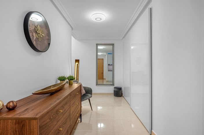 Image No.15-2 Bed Apartment for sale