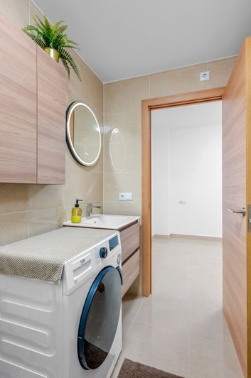 Image No.28-2 Bed Apartment for sale