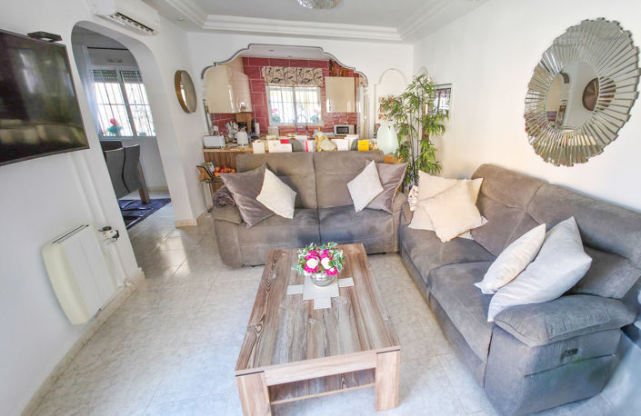 Image No.4-3 Bed Villa for sale