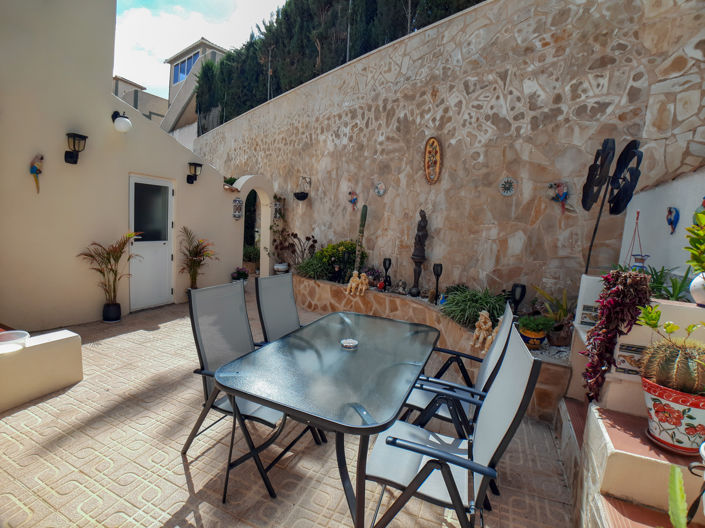 Image No.40-3 Bed Villa for sale