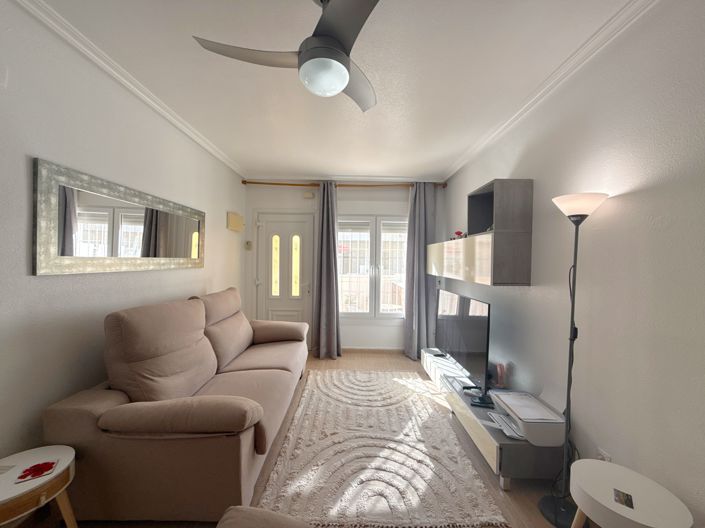 Image No.2-3 Bed Townhouse for sale