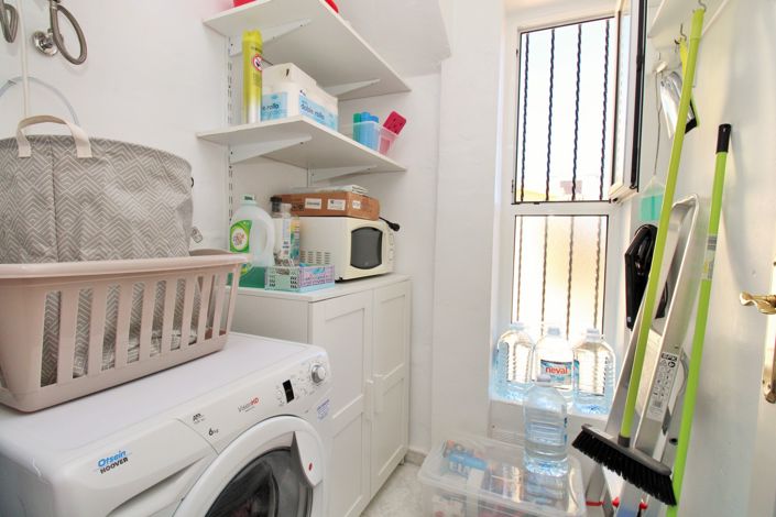 Image No.12-2 Bed Apartment for sale