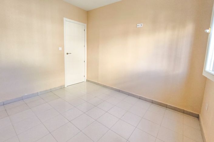 Image No.10-3 Bed Bungalow for sale