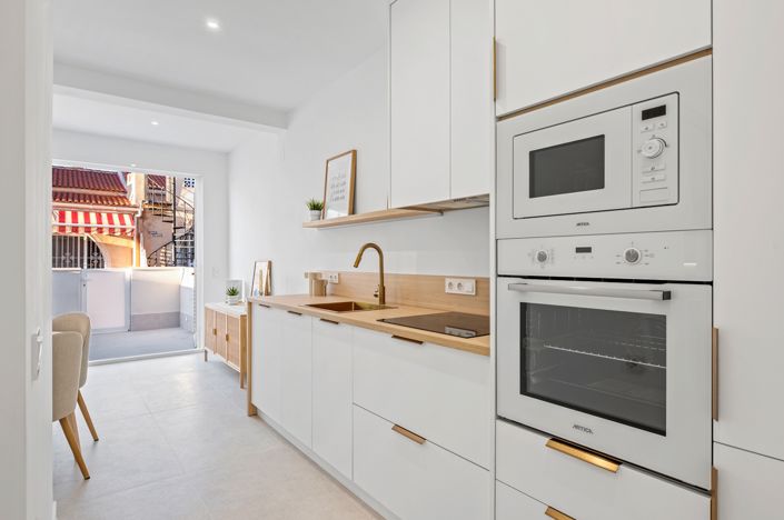 Image No.6-2 Bed Semi-Detached for sale