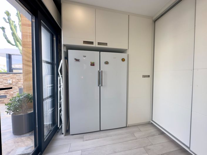 Image No.10-3 Bed Villa for sale