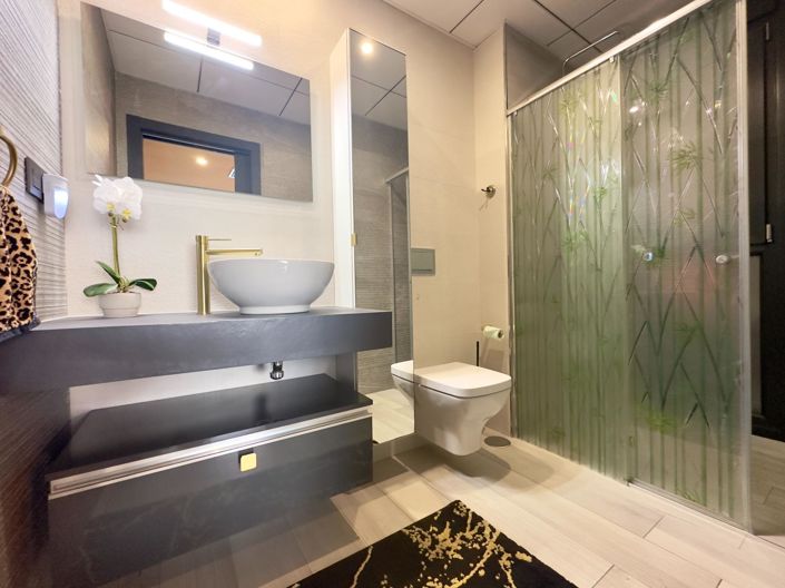 Image No.12-3 Bed Villa for sale