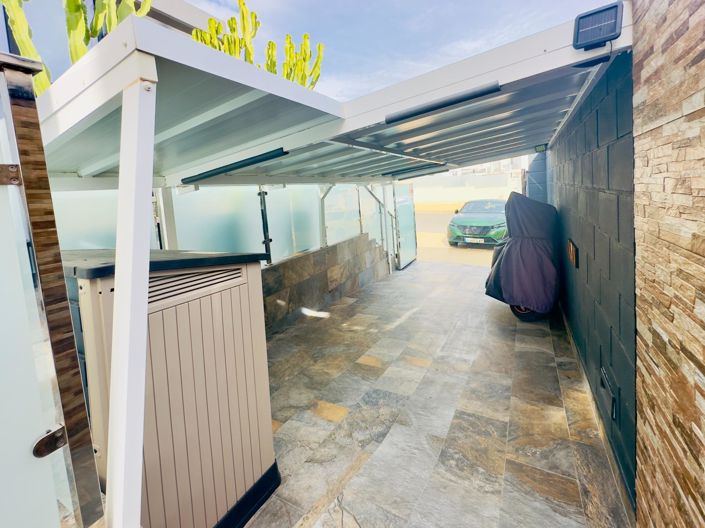 Image No.34-3 Bed Villa for sale