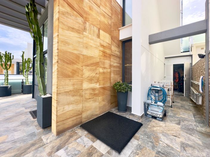 Image No.35-3 Bed Villa for sale