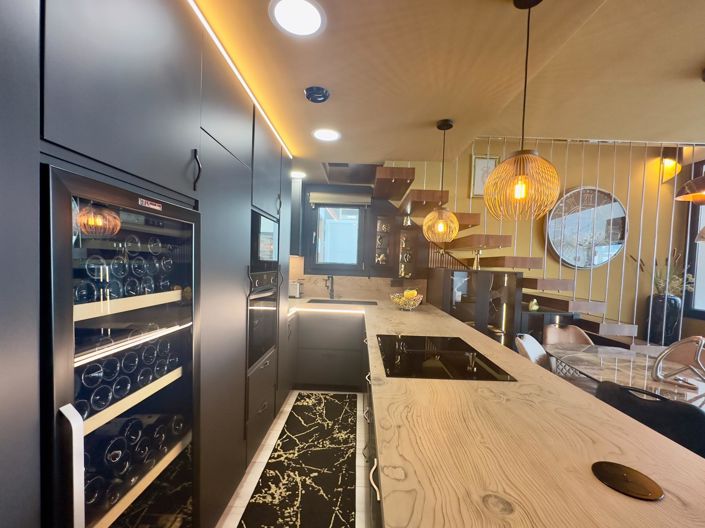 Image No.8-3 Bed Villa for sale