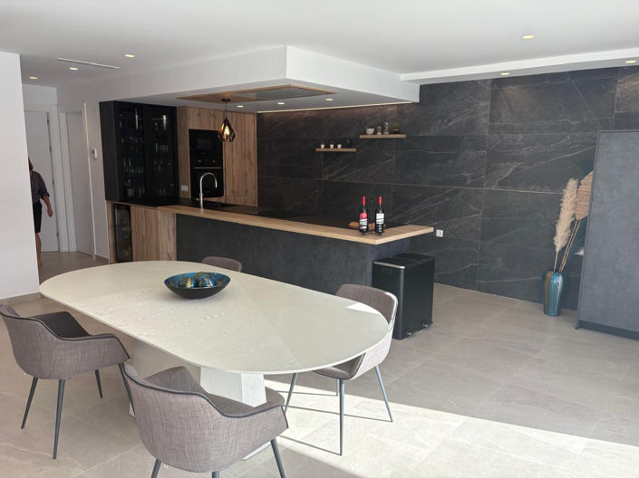 Image No.10-3 Bed Villa for sale