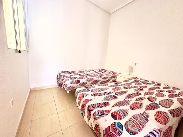 Image No.12-2 Bed Bungalow for sale