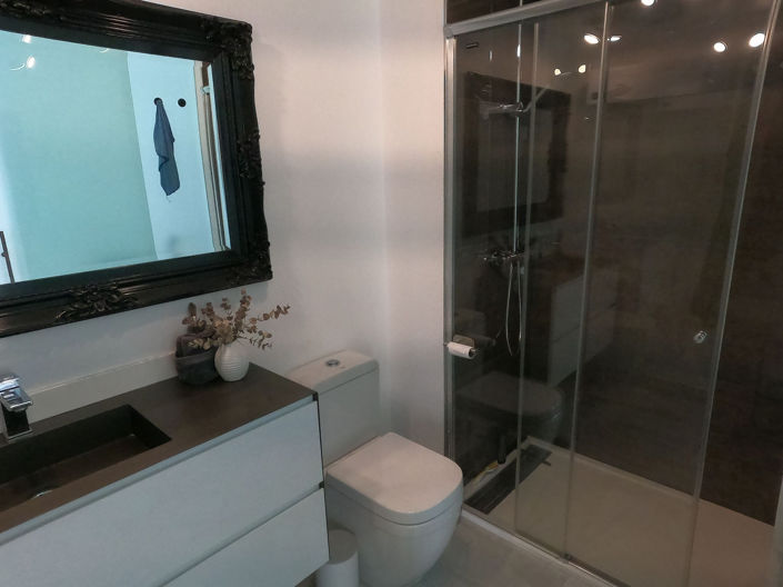 Image No.19-3 Bed Villa for sale