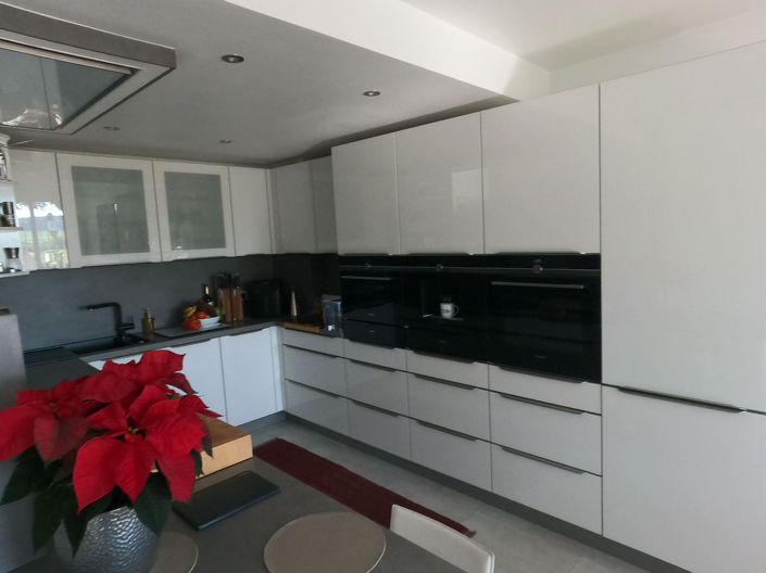 Image No.5-3 Bed Villa for sale