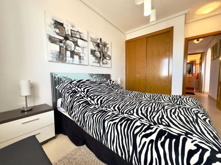 Image No.21-2 Bed Apartment for sale