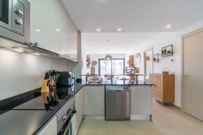 o1jeblr7j01mq6v5mvhn1geoeiu36