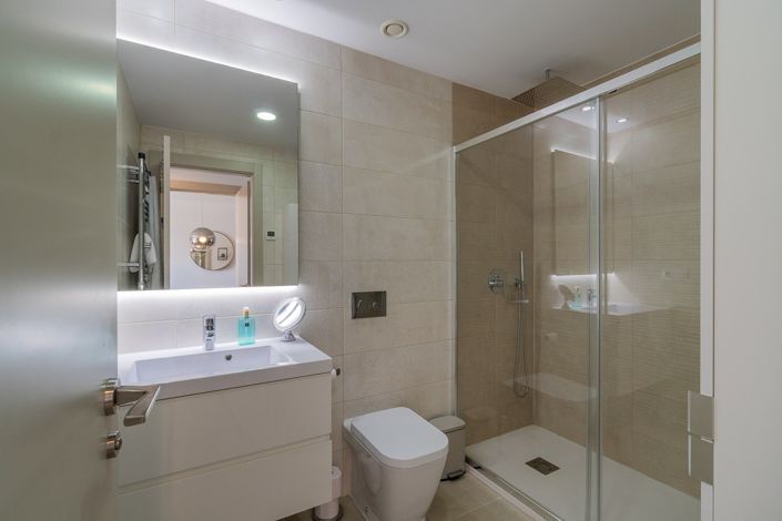 Image No.16-2 Bed Apartment for sale