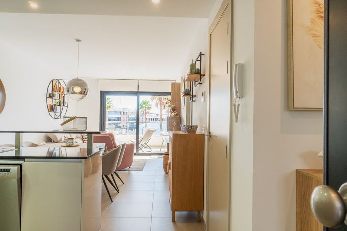 Image No.2-2 Bed Apartment for sale