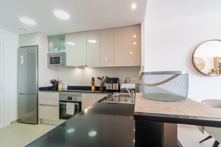 Image No.4-2 Bed Apartment for sale