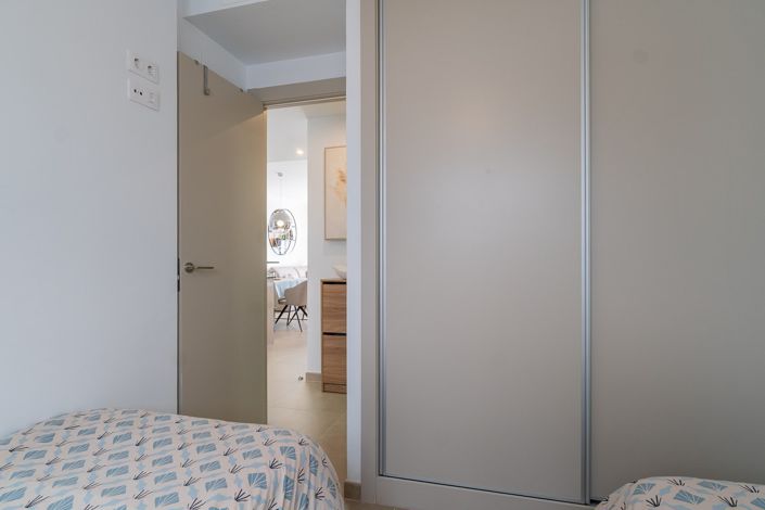 Image No.7-2 Bed Apartment for sale