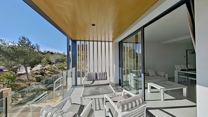 Image No.14-3 Bed Apartment for sale