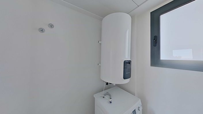 Image No.22-3 Bed Apartment for sale