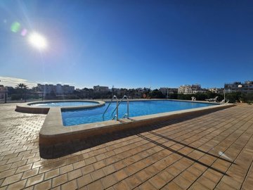 apartment-in-la-zenia-15-large
