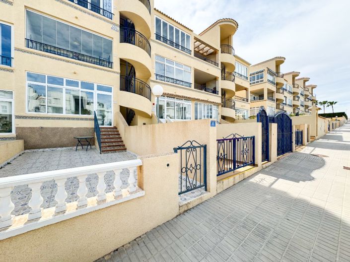 Image No.14-2 Bed Apartment for sale